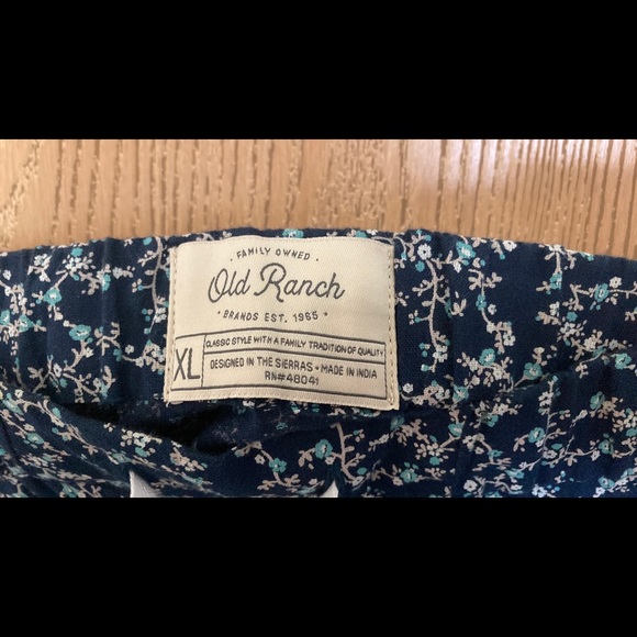 Old Ranch short skirt with pockets! - Picture 3 of 4